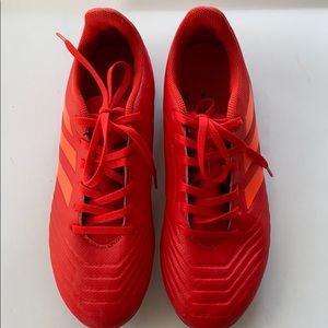 Addis Predator Red Soccer Cleats Size 7.5